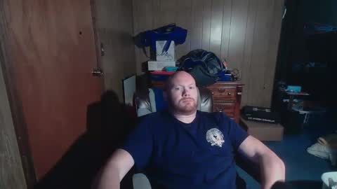 Snapshot of nate_b99 chatting on December 14, 3:50 am Nate online show from December 14, 3:50 am