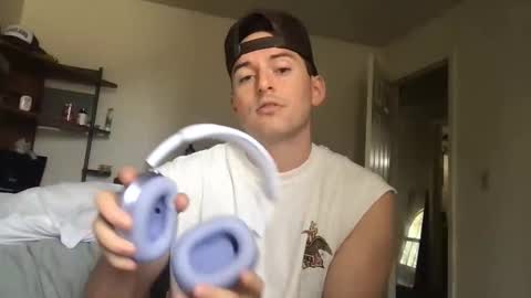 natetheexplorer online show from March 27, 6:42 pm