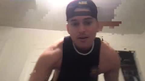 natetheexplorer online show from March 6, 2:54 am