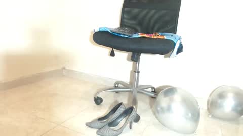 nath_dawson online show from September 26, 2:14 pm