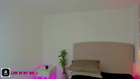 NATHALY  online show from March 9, 10:31 am