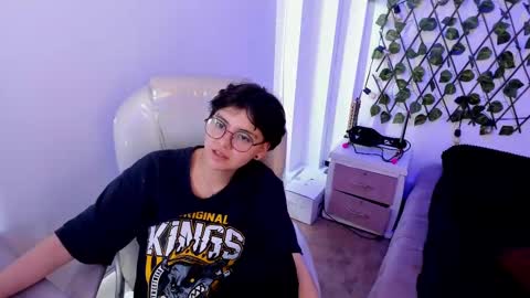 nathalyy_ds online show from October 4, 9:01 pm