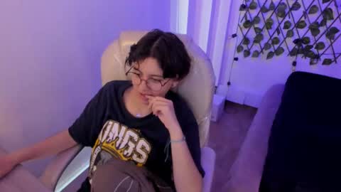 nathalyy_ds online show from October 13, 9:17 pm