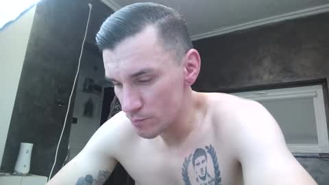 nathann92 online show from December 2, 9:35 pm