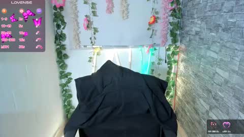 Naty online show from October 7, 12:39 am