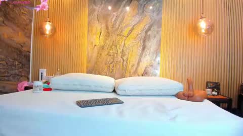 nathassa online show from February 21, 2:38 pm