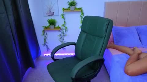 nathi_medusa online show from October 2, 12:15 pm