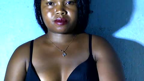 Snapshot of nathy02 chatting on February 24, 8:47 pm Nathy online show from February 24, 8:47 pm