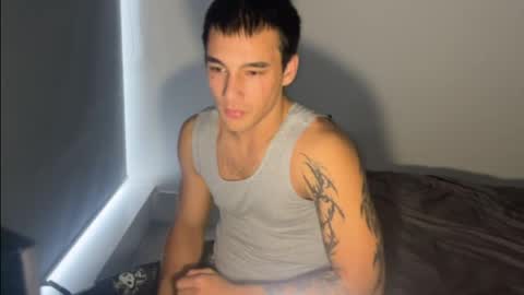 native_boy2 online show from April 4, 4:19 am