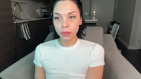 NATTY FIERROS online show from February 2, 8:34 am