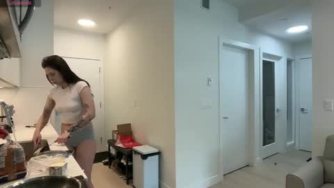 NATTY FIERROS online show from April 7, 7:38 pm