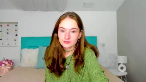 Snapshot of natural_meri_ chatting on September 14, 5:32 am Meri online show from September 14, 5:32 am