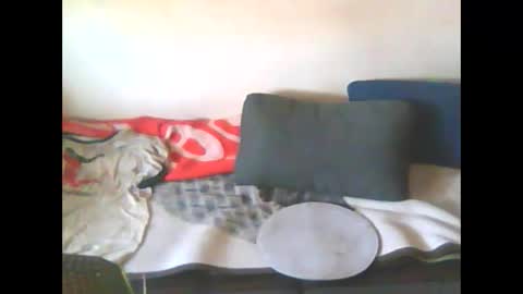 no money to tip online show from April 11, 7:45 am