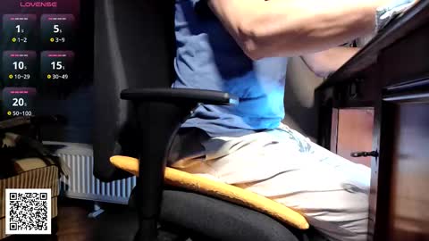 Nature online show from November 6, 10:02 pm