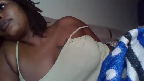 naughty8779 online show from May 10, 8:04 pm