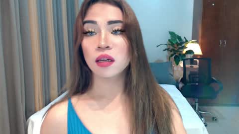 Queen Jess online show from December 18, 5:31 pm