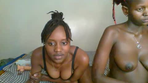 naughty_ellaa online show from September 14, 12:02 am