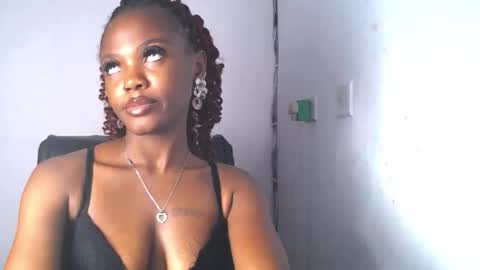 Snapshot of naughty_flirt1 chatting on September 14, 9:16 pm Zoey online show from September 14, 9:16 pm