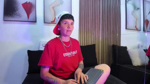 sam online show from February 19, 4:55 am