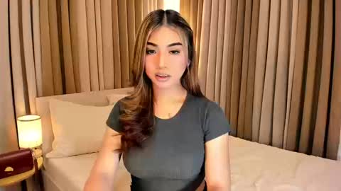 naughty_hunk_yuki online show from December 17, 5:58 am