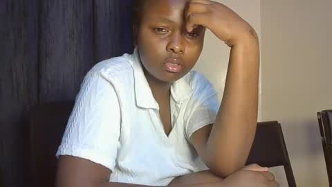 naughty_jazmine online show from November 4, 3:57 pm