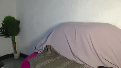 naughty_katrina1 online show from September 16, 7:55 am