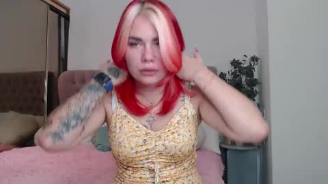 Maria  online show from October 20, 5:45 am