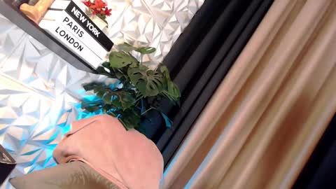 GODDESS LEXIE online show from February 25, 8:21 pm