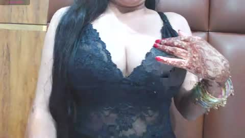 riya online show from July 29, 6:08 pm