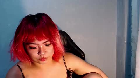 naughty_ursula21xxx online show from October 14, 1:47 pm