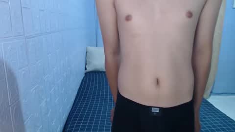 naughtyboytoni online show from November 8, 12:57 am