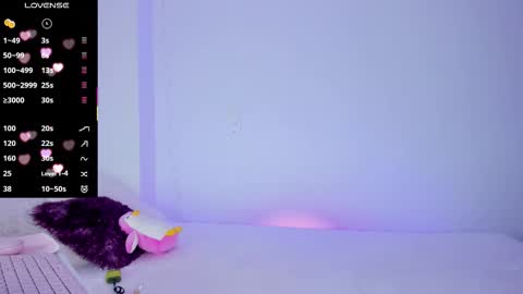      online show from October 17, 12:25 am