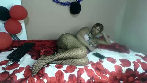 NaughtyCakexxxx online show from January 8, 8:09 am