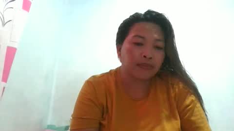 lovelygirl online show from April 19, 7:42 am