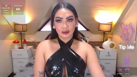 naughtyfridah online show from June 10, 2:00 am
