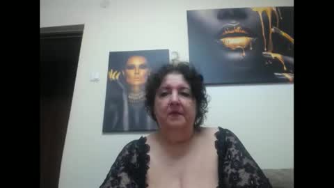 Snapshot of naughtykorin chatting on September 13, 6:21 pm korin online show from September 13, 6:21 pm