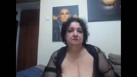 Snapshot of naughtykorin chatting on October 26, 8:52 pm korin online show from October 26, 8:52 pm