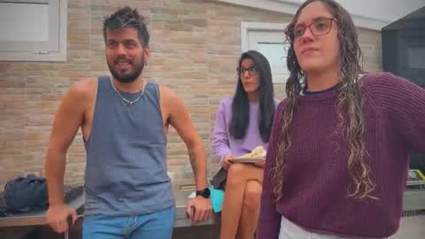 ANDREA STEPH  MIKE online show from October 6, 8:43 am