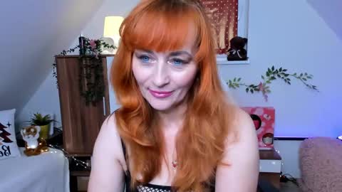 Milana - on air every day except Wednesday from 9 pm to 4 am European time online show from February 15, 9:15 pm