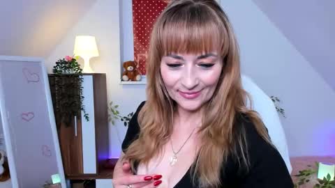 Milana - on air every day except Wednesday from 9 pm to 4 am European time online show from October 20, 9:09 pm