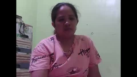 naughtymom26 online show from April 17, 11:34 am