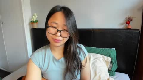 Gigi Chu  online show from March 30, 4:40 pm