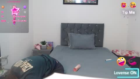 naughtyplayass online show from October 20, 7:19 pm