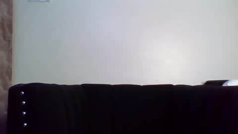 Snapshot of naughtyqueen12 chatting on February 25, 11:37 pm naughtyqueen12 online show from February 25, 11:37 pm