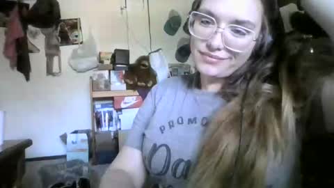 naughtyred23 online show from November 4, 6:20 pm