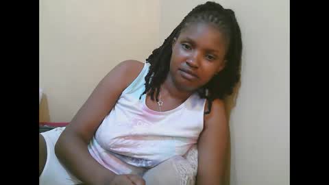 naughtyqueen online show from October 27, 2:44 am