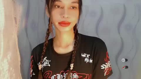 Celine online show from February 18, 1:05 am