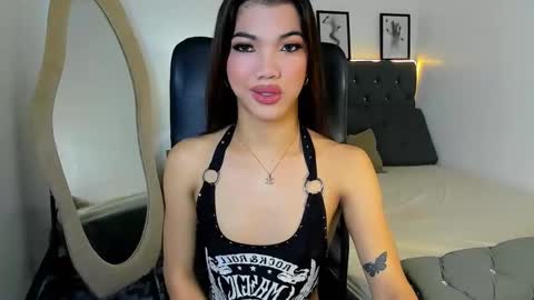 Snapshot of naughtyvixennova chatting on September 24, 8:54 am Cassie online show from September 24, 8:54 am