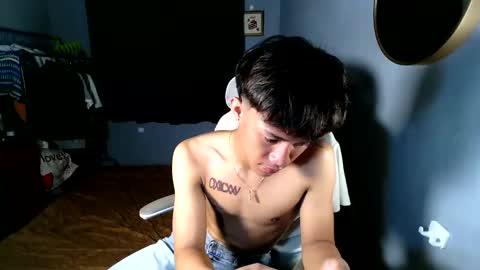 Loy online show from April 29, 2:33 pm