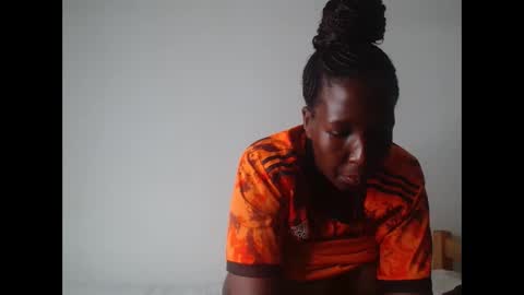 nawtylezi696 online show from September 11, 1:34 pm